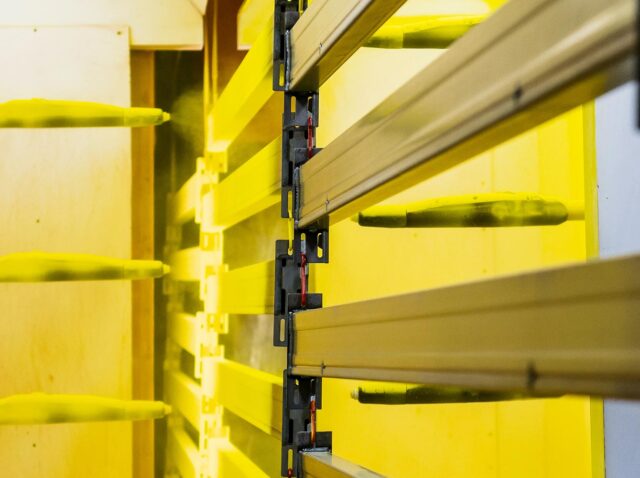 Verniciatura-a-polvere-elettrostatica