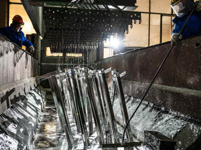 news-aumentare-la-resistenza-dei-metalli-con-la-verniciatura